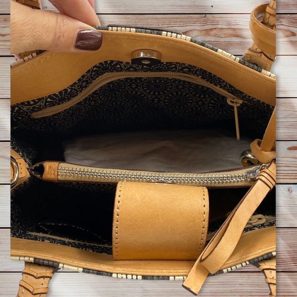 NEW Brighton MIKENNA Crossbody Tote Handbag Africa Stories Collection NWT - Picture 5 of 5